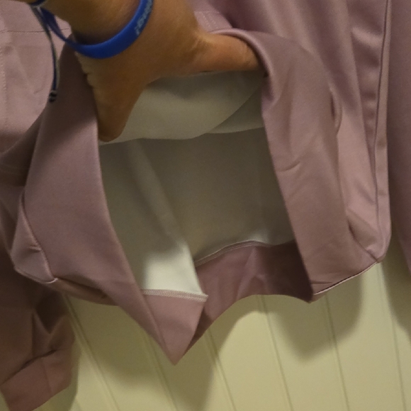 Pink, Silky-feeling Hoodie - Picture 7 of 9